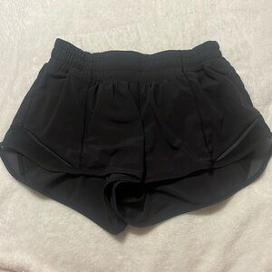 Black Lulu Shorts!